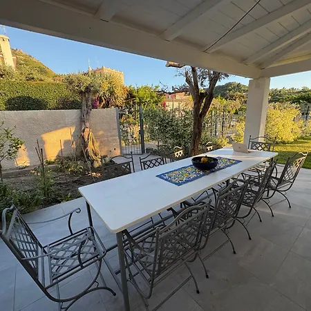 Casa de Férias Relax Ischitana - Terrazza Con Giardino