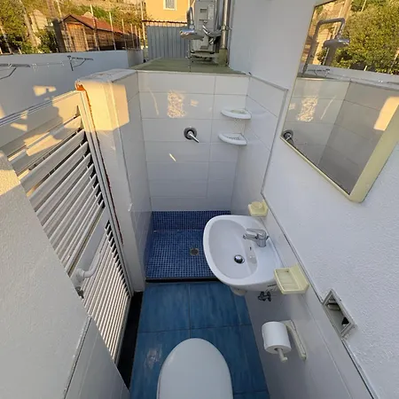 Casa de Férias Relax Ischitana - Terrazza Con Giardino Ísquia